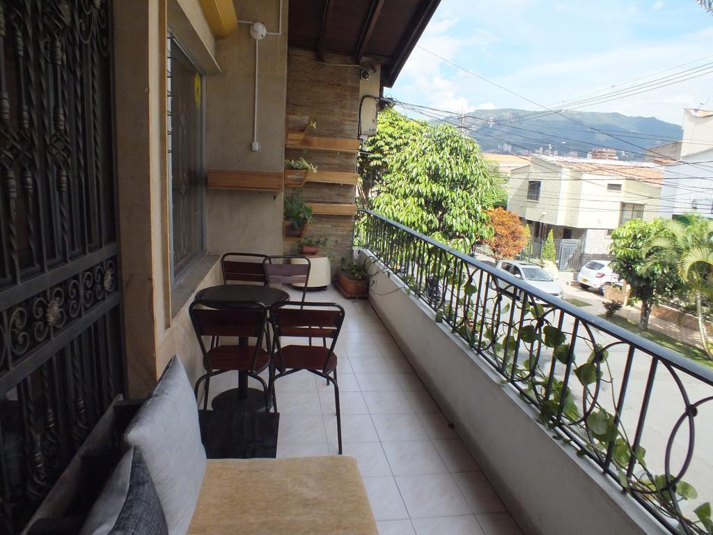 Hostal Casa Paraiso Medellin Exterior photo